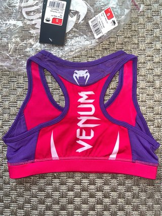 Top deportivo Venum S