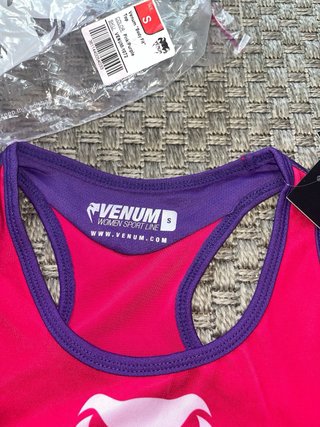 Top deportivo Venum S
