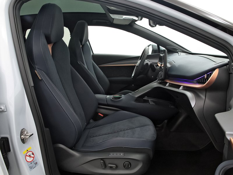 Cupra Tavascan 77kWh 2025, foto 5