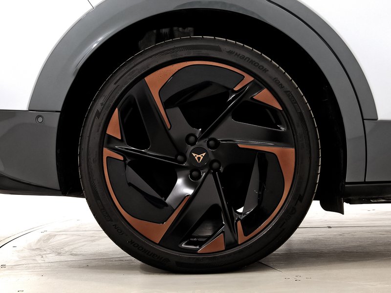 Cupra Tavascan 77kWh 2025, foto 8
