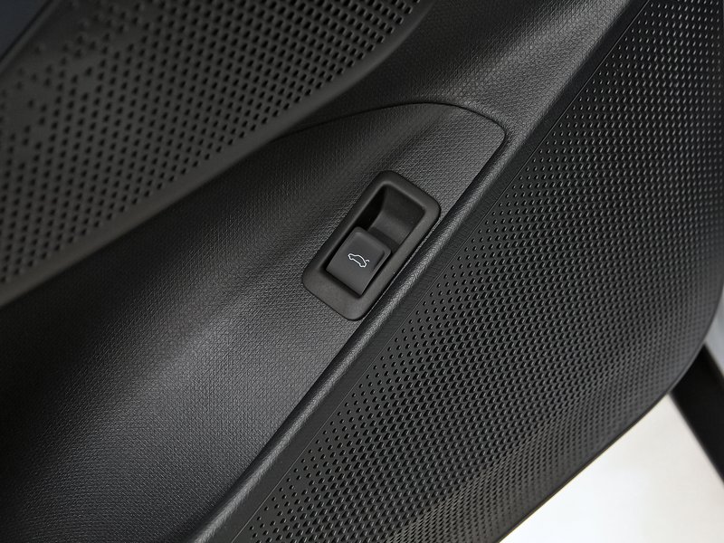 Cupra Tavascan 77kWh 2025, foto 11