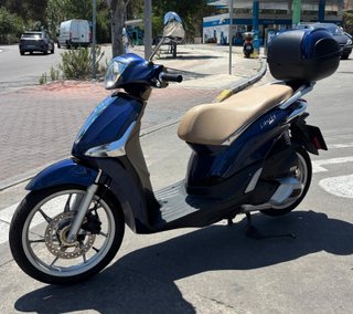 Piaggio Liberty 125 Azul y Beige
