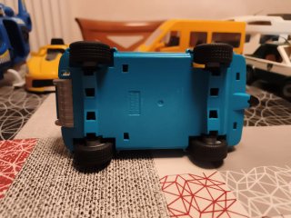 Coche Playmobil azul con tiburón