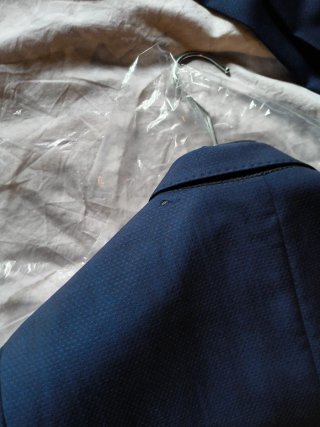 Traje azul EdemBlue para boda.