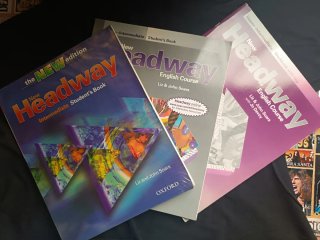 New Headway: Intermediate Third Edition: Studen...