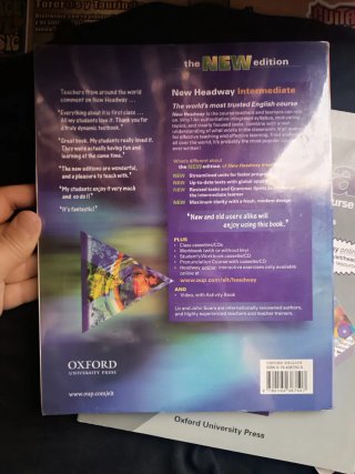 New Headway: Intermediate Third Edition: Studen...