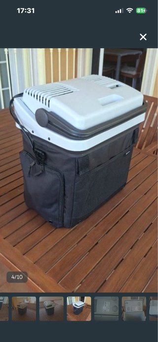 Nevera Portátil VW 12V/220V 20L