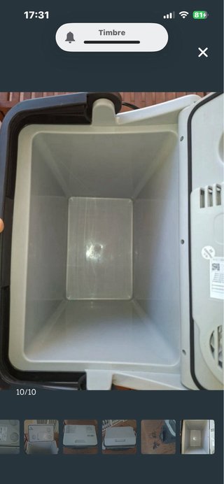 Nevera Portátil VW 12V/220V 20L