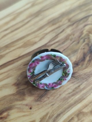 Pendientes  y sortija de plato de porcelana