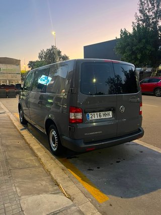 Volkswagen Transporter T5 2011
