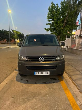Volkswagen Transporter T5 2011