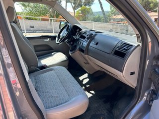 Volkswagen Transporter T5 2011