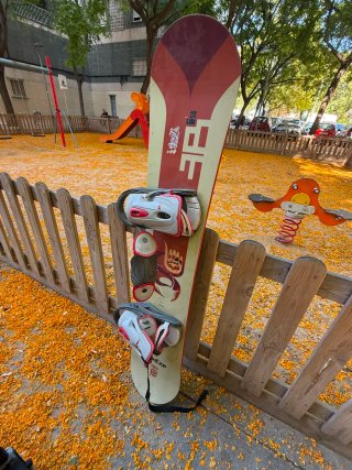 Tabla de Snowboard con Fijaciones
