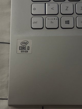 ASUS VivoBook 14 Argento
