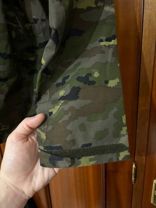 Chaqueta militar camuflaje