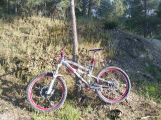 YT Wicked 160 2013 Enduro