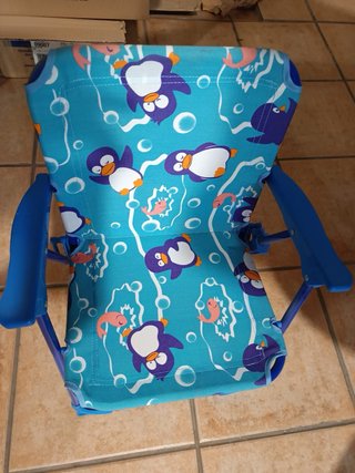 Conjunto Mesa y Sillas Infantiles Plegables