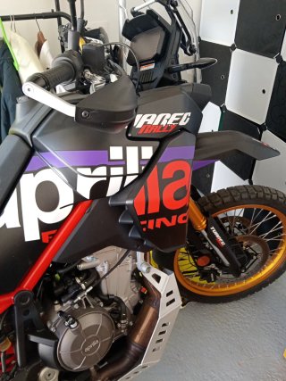 Aprilia tuareg rally 660 2025