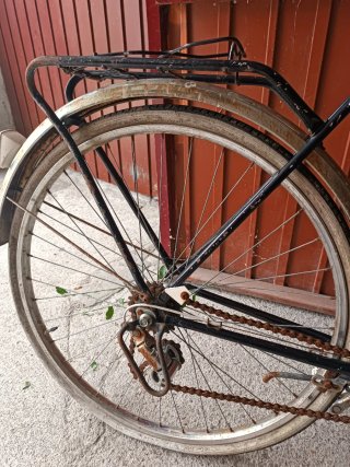 Bicicleta de mujer para restaurar