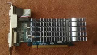 3 Tarjetas Gráficas N210  asus y  msi