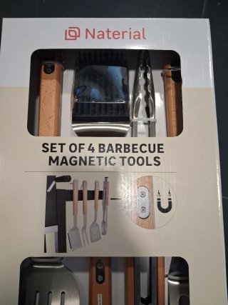 Set 4 Utensilios Barbacoa Magnéticos