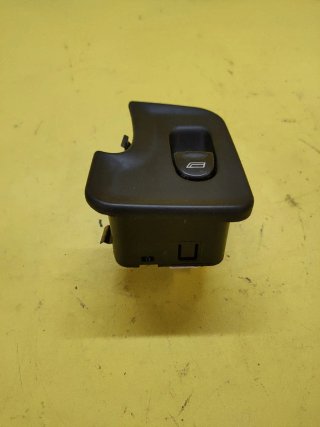 BOTONERA ELEVALUNAS DERECHA ALFA GT