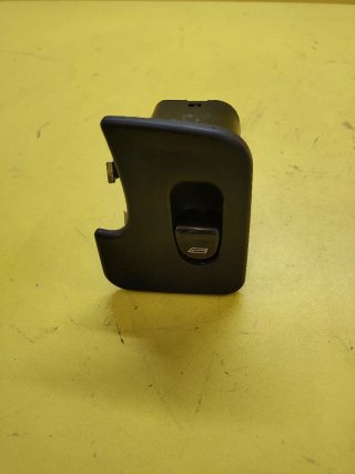 BOTONERA ELEVALUNAS DERECHA ALFA GT