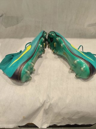 Lote Botas Fútbol Nike Magista + Adidas Predator