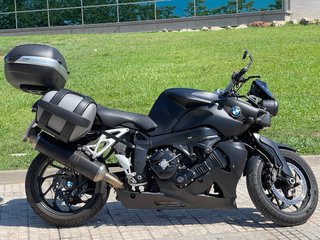 BMW K 1200 R Negra