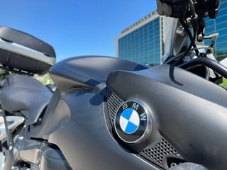 BMW K 1200 R Negra