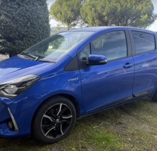 Toyota Yaris Feel Hibryd Autom. No enchufable.