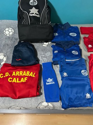 Conjunto Ropa Fútbol Arrabal Calaf