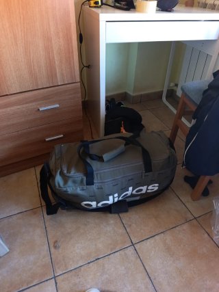 Bolsa de deporte Adidas verde militar