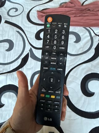 Televisor LG Pantalla Plana Negro 32 pulgadas