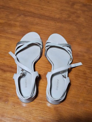Sandalias Deichmann rosa y plata