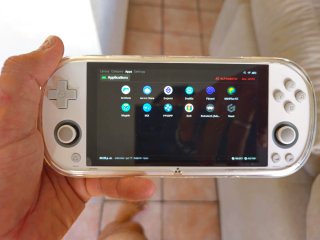 Trimui Smart Pro Blanca