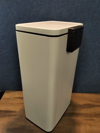 Cubo de Basura EKO Madison 30L Blanco Pedal