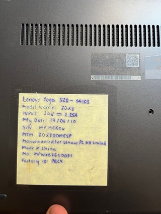 Lenovo YOGA Ordenador Portátil (para piezas)