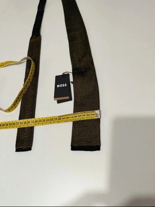 Corbata BOSS tejida oro y verde Seda 80%