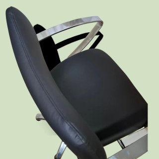 Tapicero de Sillas.
