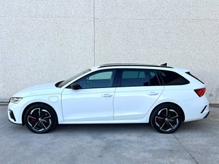 SKODA Octavia Combi RS 245CV DSG PHEV
