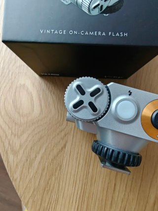Flash Viltrox Vintage Z1