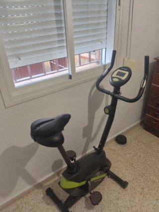 Juego de mancuernas y barra fitness