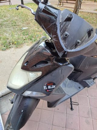 Kymco Scooter 125cc Negra/Plateada