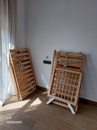 2 Cunas de madera