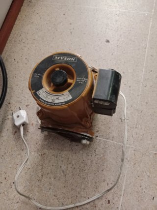 Bomba de circulación de agua MYSON LA4600 ( 82 w)