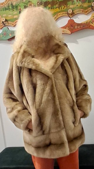 Chaquetón de pelo con capucha desmontable mujer