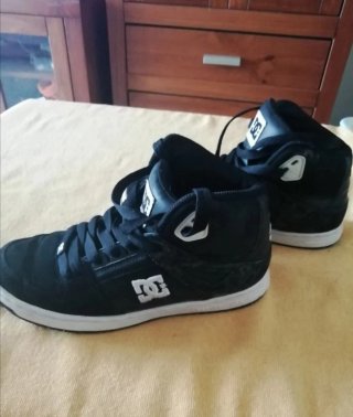Zapatillas DC Altas unisex Negras y Blancas