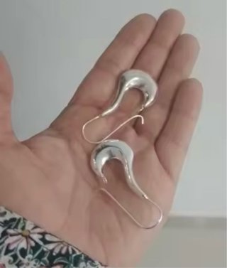 Pendientes modernos de plata