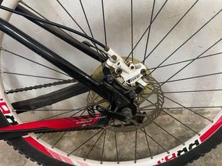 Bicicleta Montaña Rockrider 8.1 27v